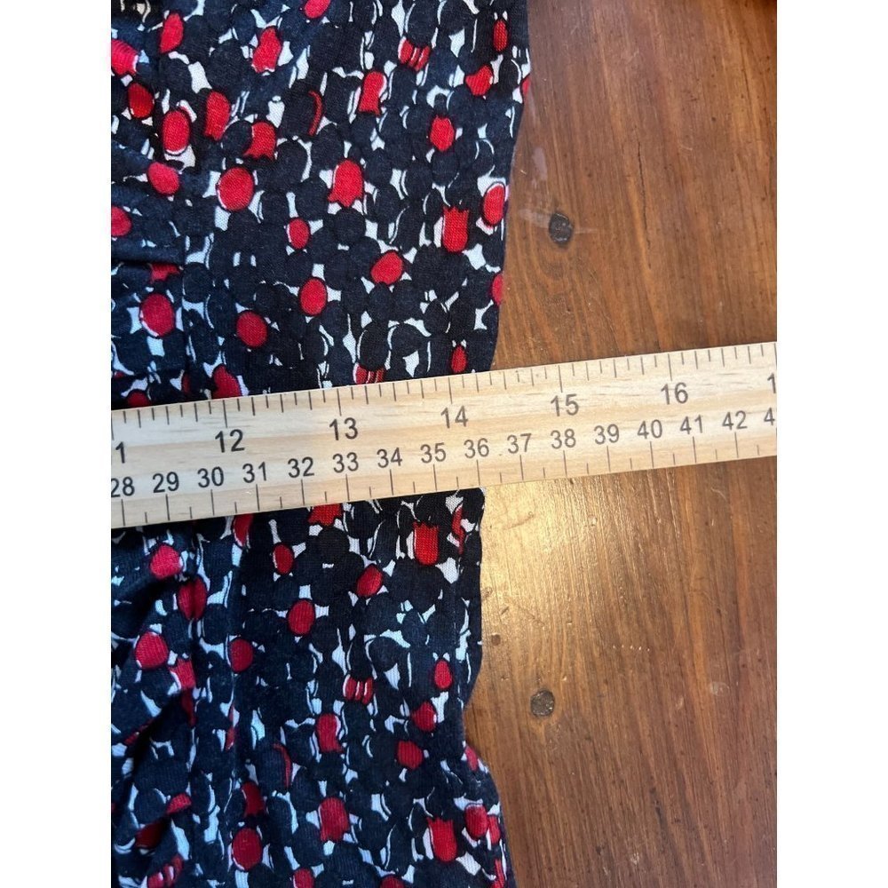 TALBOT'S Women's Red/blue/white Pattern V-neck Stretch Top Size Medium NWT - Picture 6 of 7